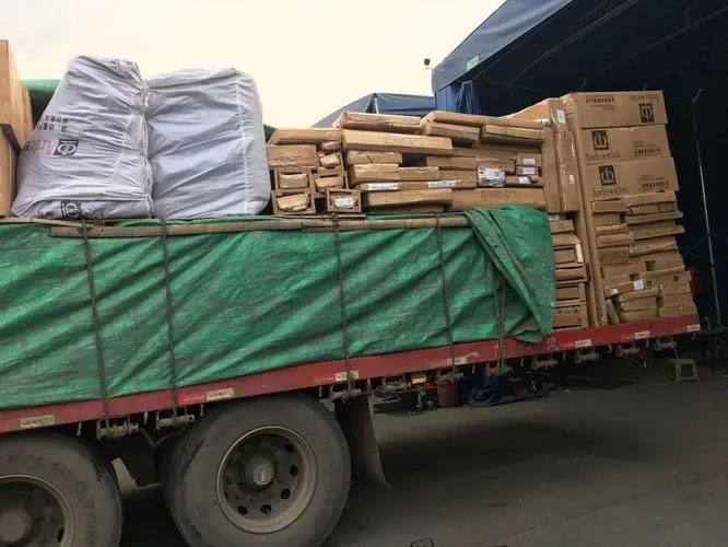 天柱家具托运